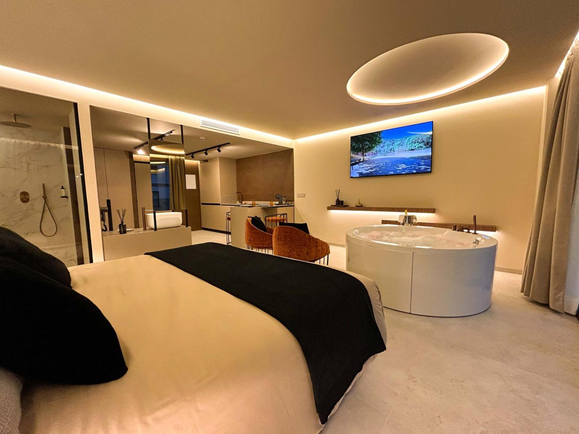 Olea Suites 알칼라 델 후카르 외부 사진