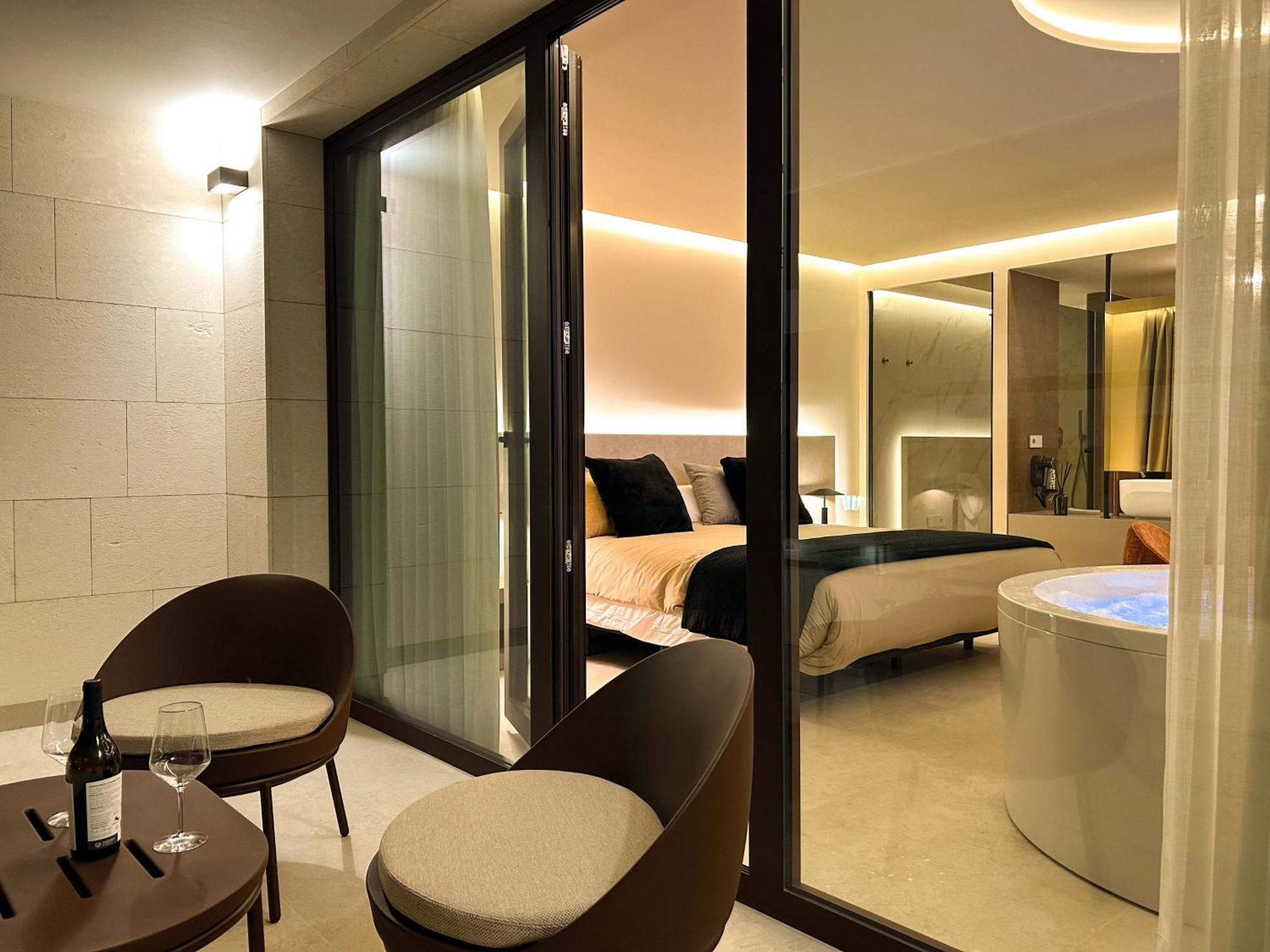 Olea Suites 알칼라 델 후카르 외부 사진