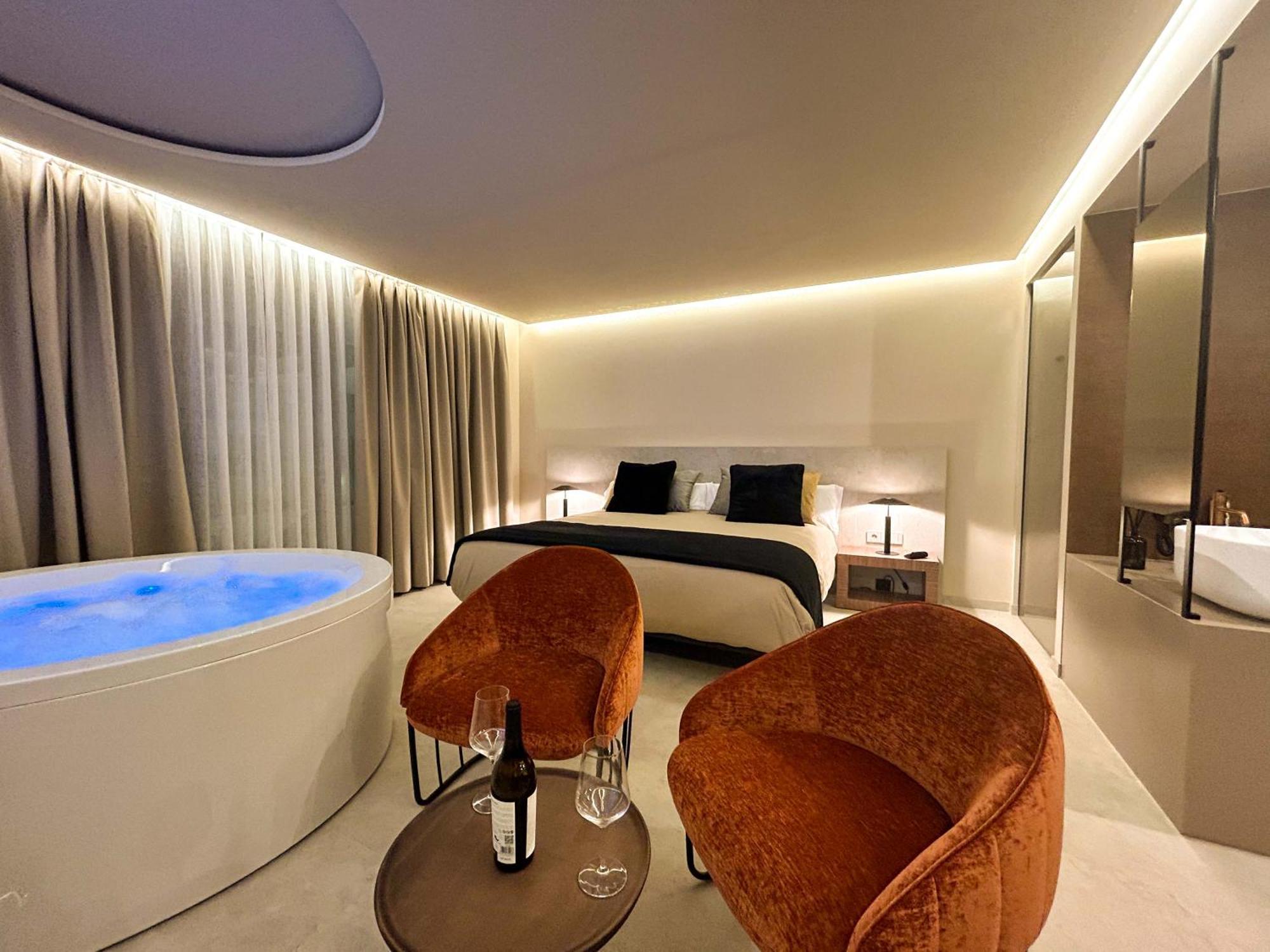 Olea Suites 알칼라 델 후카르 외부 사진